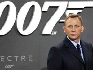 amazon-kupio-fransizu-jamesa-bonda-007_67bc26fb7258f