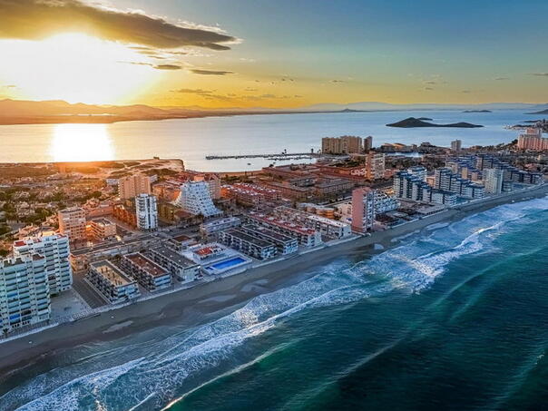 turisti-jos-uvijek-nisu-otkrili-ovaj-mediteranski-raj-nestvarna-arhitektura-i-plaze-bez-guzvi-murcia-3_67bd68c545896