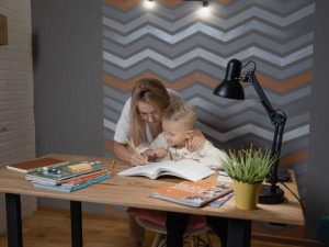 ucenje-tablice-mnozenja-sa-djecom-ne-mora-biti-strasno-pretvorite-ga-u-igru-pexels-tima-miroshnichenko-5303547_67d6b3bc184ea