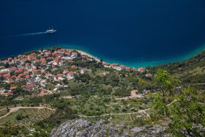1731828144-croatia-4754103_1280
