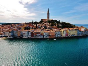 predivan-hrvatski-gradic-ugledni-magazin-proglasio-je-turistickim-rajem-koji-cim-prije-treba-posjetiti-rovinj_682afa064ba78