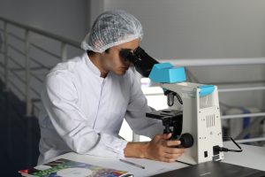1668840137-scientist-gfc4aeebeb_1920