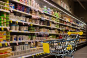 1749063570_supermarket-5202138_1920
