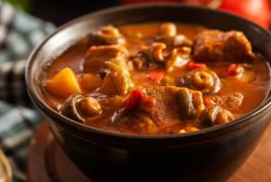gulas-zeneba-1749125532-821x550