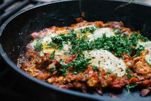 shakshuka-pexels-1750076193-821x550