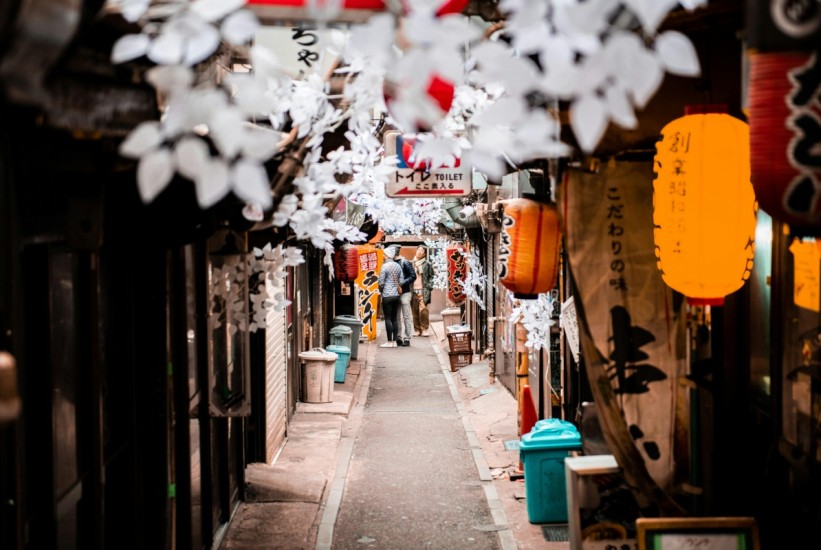 tokio-pexels-1742382392-821x550