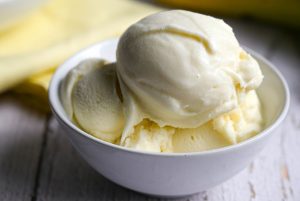 banana-pexels-1-1751719603-821x550