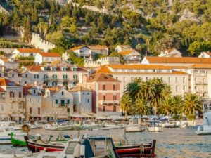 hvar