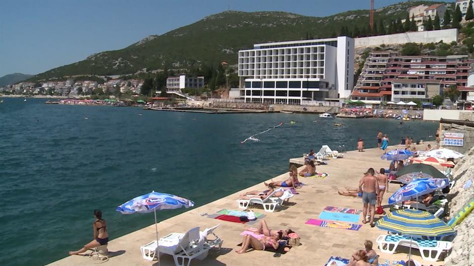 neum-78594