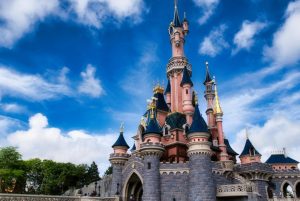 pexels-travel-with-lenses-734723610-30560377-1752156417-821x550