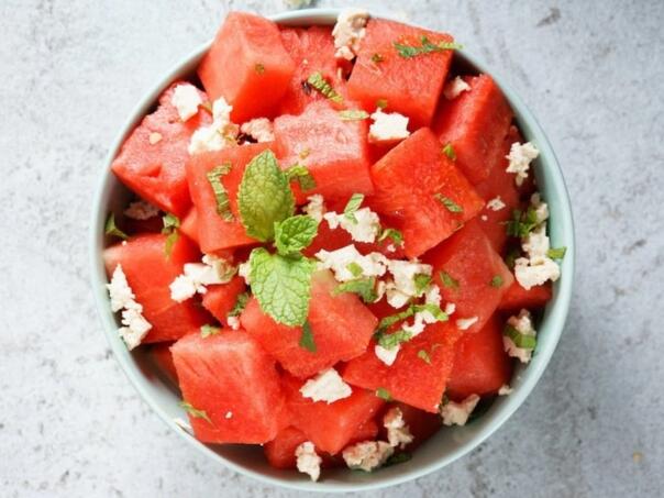 viralna-salata-ljeta-gotova-za-5-minuta-osvjezava-satima-salata-lubenica-instagram-175149_686680d4d5855