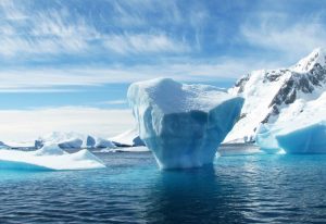 1631013004-iceberg-404966_1920-750x514