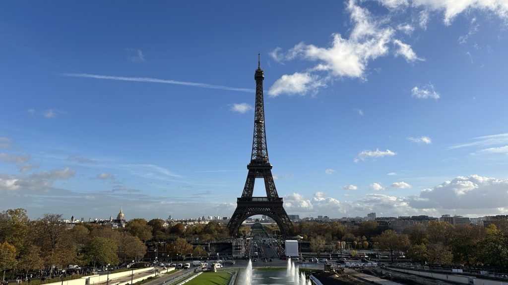 202311202311202311Ajfelov toranj Pariz BHRT