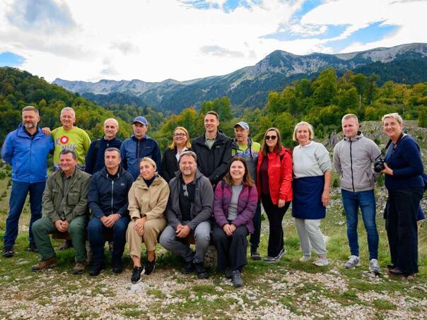 generacijski-projekt-prezentacija-o-zastiti-prenja-i-razvoju-turizma-l-ee5a088c10af3ab9afaed7fa10b73485_68d52791ea8f1