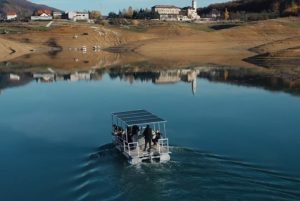 splav-q22-1763537820-821x550