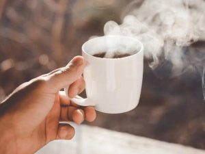 pijete-vrelu-kafu-novo-istrazivanje-otkriva-koliko-je-zapravo-opasno-kafa_6933f4ecae1df