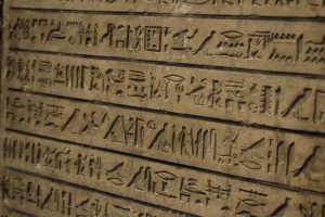 1772050904_rgy23-hieroglyphic-3839141_1280