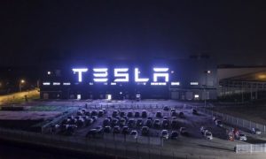 Tesla kompanija