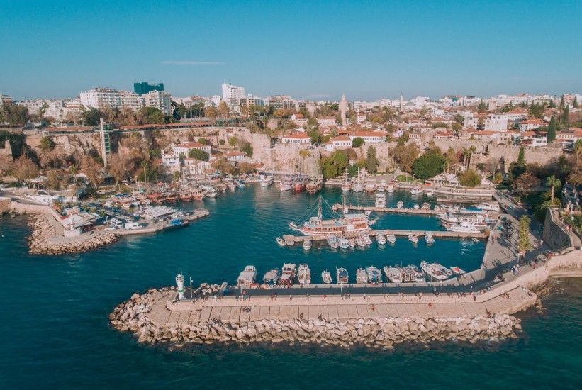 antalya-kaleic-i-1-69e1eadbd9cb7-1776422443-821x550