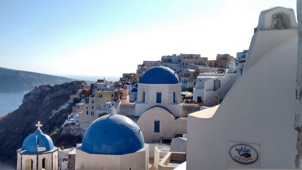 1779860790_cecilialim2-santorini-2452577