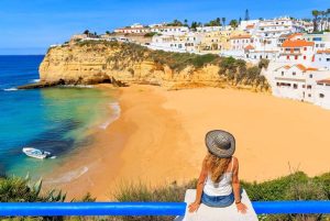 where-to-stay-in-algarve-portugal-best-towns-and-hotels-1777977438-821x550