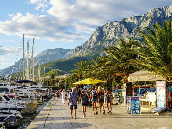 makarska-uvodi-zabranu-kupovine-alkohola-dfasgfdhfdjfgkjhgk_6a3111981a585