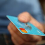 Način na koji kupujete govori mnogo o tome da li ćete u životu imati novca