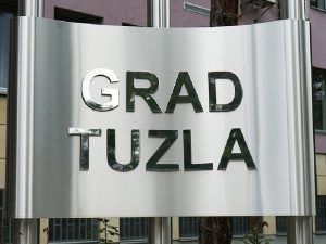 grad tuzla tabla