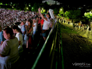 merlin-na-kosevu-spektakl-svjetski-organizacija-podbacila-koncert-1-_6a6da3bfbc5b6