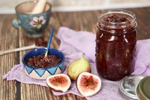 1757661922_fig-jam-3776037_1280